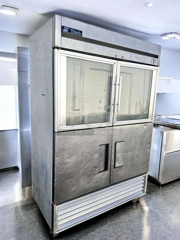 Excellent True 54" Reach-In Refrigerator – Double Glass Door, Stainless Steel 115volt Tested and Working! - Image 6 of 7