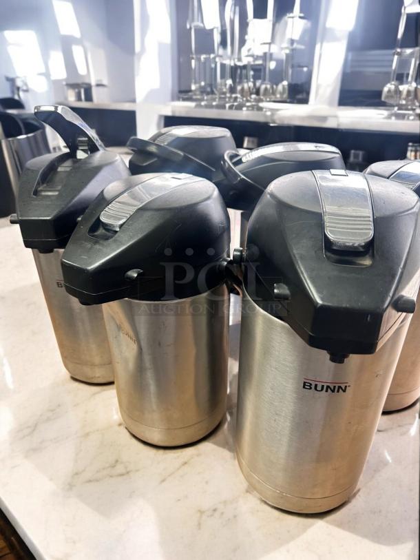 Bunn QINS SVAP-3000F-N Stainless Steel Airpot Coffee Dispenser – Tested & Working! - Image 5 of 6