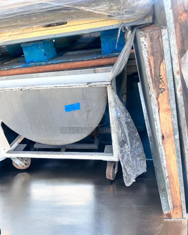 Excellent Condition Falcon PM81E100/85 Boiling Kettle – 100 Liters – Tested & Working! - Image 4 of 4