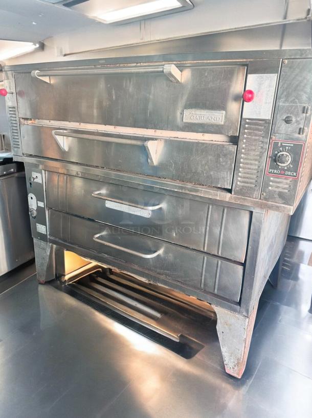 Excellent Garland Pyro-Deck Gas Pizza Oven – Tested & Working! - Image 8 of 12