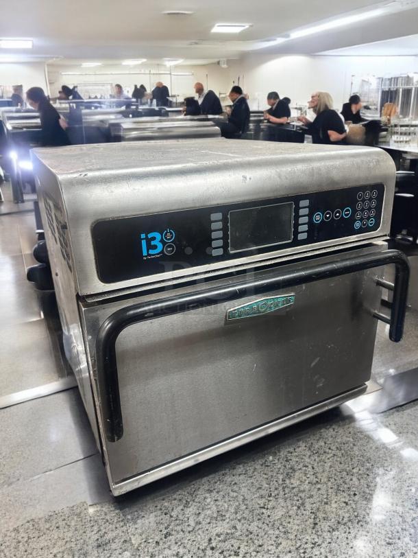 Excellent Condition TurboChef i3 Rapid Cook Oven – Tested & Working! - Image 4 of 10