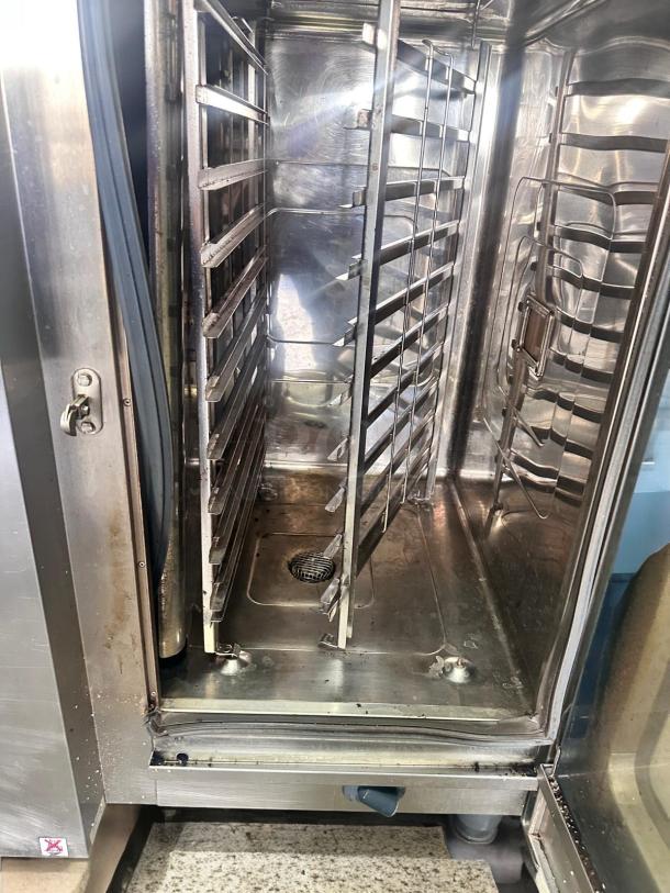 Excellent Condition Henny Penny BCS Combi Oven – Tested & Working! - Image 12 of 13