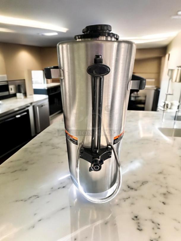 Excellent Condition BUNN Titan TF 1.5 Gallon Coffee Server – Tested & Working! - Image 1 of 6