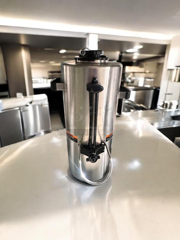 Excellent Condition BUNN Titan TF 1.5 Gallon Coffee Server – Tested & Working! - Image 3 of 6