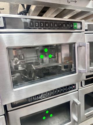 Excellent Condition Menumaster CRC21T2RLPF Commercial Microwave – Tested & Working!