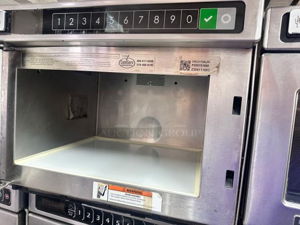 Excellent Condition Menumaster CRC21T2RLPF Commercial Microwave – Tested & Working! - Image 9 of 10