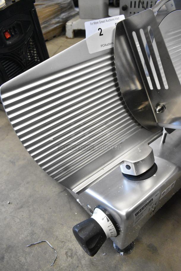 BRAND NEW SCRATCH AND DENT! Bizerba GSE 12 Stainless Steel 12" Manual Gravity Feed Meat and Cheese Slicer. 110 Volts, 1 Phase. Tested and Powers On But Parts Do Not Move - Image 10 of 11