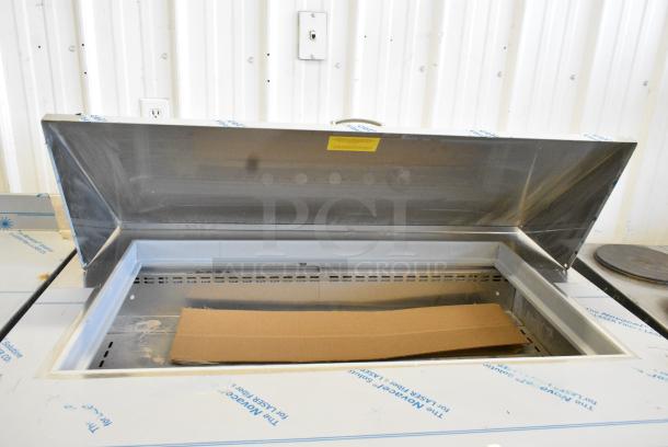 BRAND NEW SCRATCH AND DENT! 2021 Berg EDMT 48 18 BERG HC Stainless Steel Commercial Sandwich Salad Prep Table Bain Marie Mega Top on Commercial Casters 115 Volts, 1 Phase. Tested and Working! - Image 5 of 10