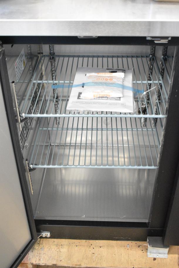 BRAND NEW SCRATCH AND DENT! Culitek MBB-7224 Metal Commercial 3 Door Back Bar Cooler. 115 Volts, 1 Phase. Tested and Working! - Image 4 of 7