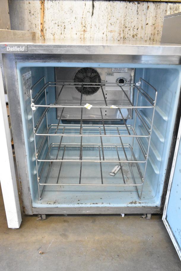Delfield 406-STAR4 Stainless Steel Commercial Undercounter Single Door Cooler on Commercial Casters. 115 Volts, 1 Phase. Tested and Working! - Image 3 of 6