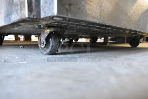 Delfield 406-STAR4 Stainless Steel Commercial Undercounter Single Door Cooler on Commercial Casters. 115 Volts, 1 Phase. Tested and Working! - Image 4 of 6