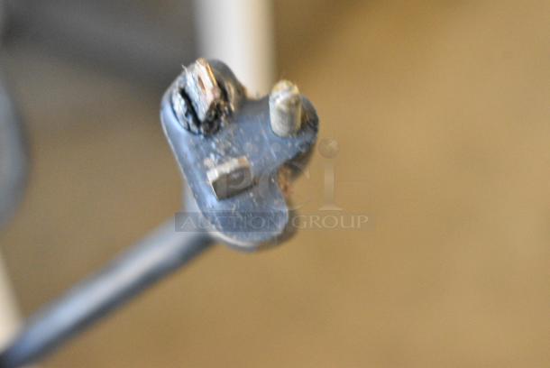 Winston CVap HC4009GE Stainless Steel Commercial Heated Holding Cabinet on Commercial Casters. 120 Volts, 1 Phase. Cannot Test Due To Damaged Plug. - Image 6 of 7