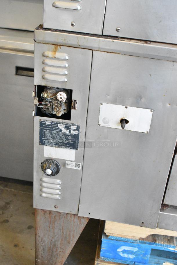2 Bakers Pride DS805 Stainless Steel Commercial Natural Gas Powered Single Deck Pizza Oven on Metal Legs. 70,000 BTU. 2 Times Your Bid! - Image 4 of 9