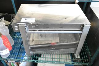 Hatco GRCW Stainless Steel Commercial Countertop Food Warmer. 120 Volts, 1 Phase.