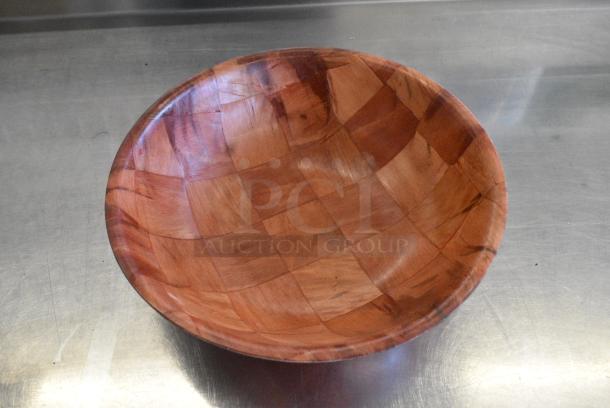 Box of 48 BRAND NEW! Adcraft TSB-10 Woven Wood Salad Bowl 10" - Image 4 of 6