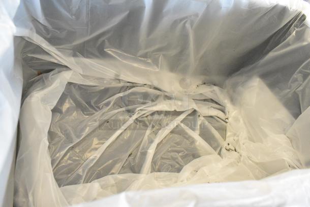 Black Insulated Cooler. No Lid. - Image 4 of 7