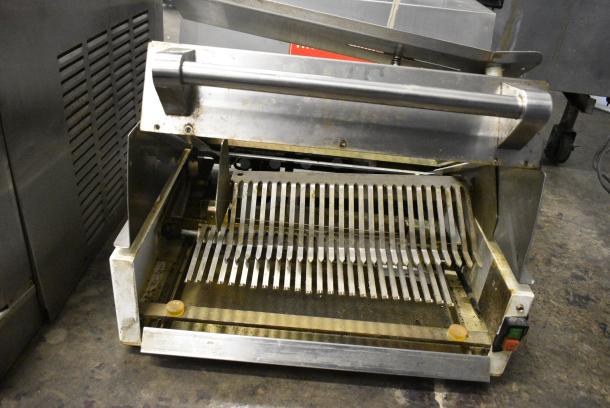 Thunderbird EUROCUT-007 Stainless Steel Commercial Countertop Bread Loaf Slicer. 115 Volts, 1 Phase. Cannot Test Due To Cut Power Cord - Image 3 of 8