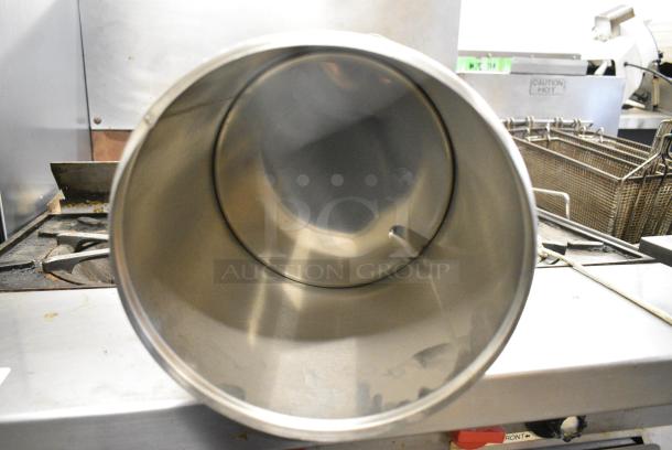 Stainless Steel Beverage Holder Dispenser. No Lid. - Image 5 of 5