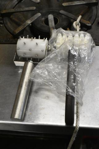 10 BRAND NEW! Dough Dockers Including DD-5274, DD5275. 10 Times Your Bid!