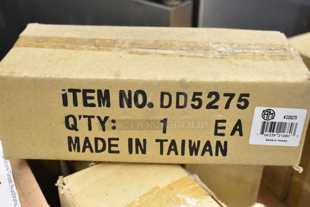 10 BRAND NEW! Dough Dockers Including DD-5274, DD5275. 10 Times Your Bid! - Image 7 of 7