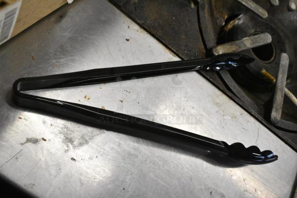 2 Boxes of 6 BRAND NEW! Carlisle 471203 Black Poly Tongs. 2 Times Your Bid! - Image 4 of 7