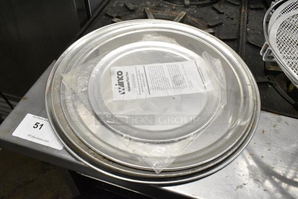 ALL ONE MONEY! Lot of Various Items Including Round Baking Pans and Round Baking Screens - Image 5 of 6