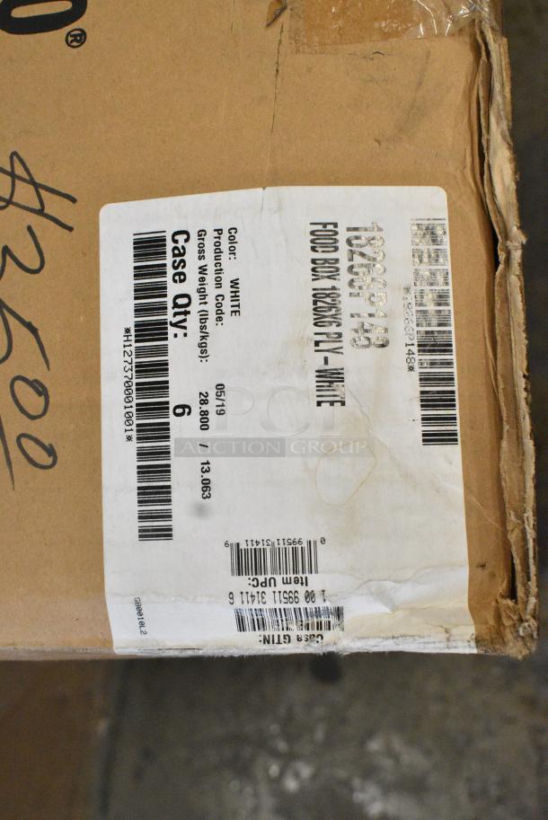 BRAND NEW SCRATCH AND DENT! Box of Cambro 18x26x6 Food Storage Boxes - Image 4 of 4