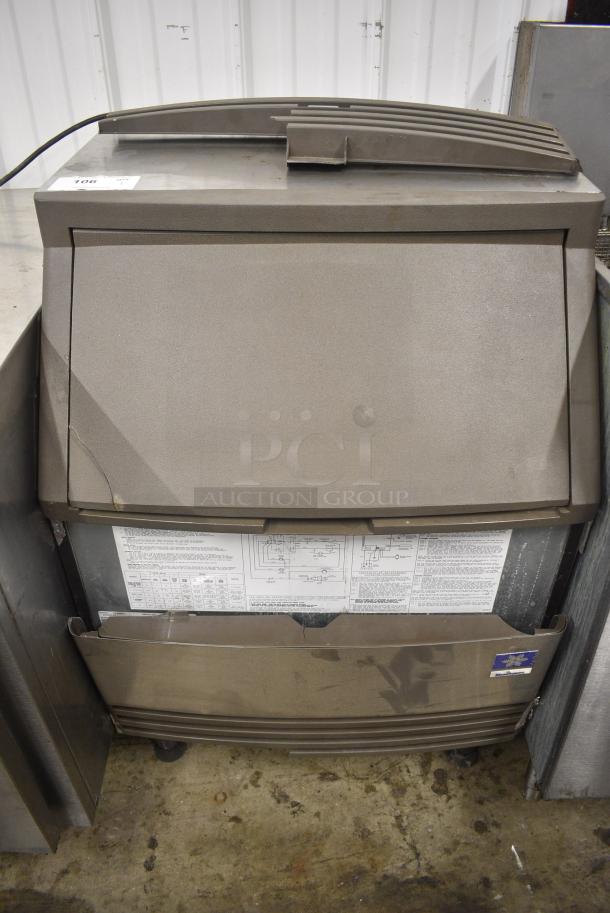 Manitowoc QF0406A Stainless Steel Commercial Undercounter Self Contained Ice Machine. 115 Volts, 1 Phase. - Image 1 of 8