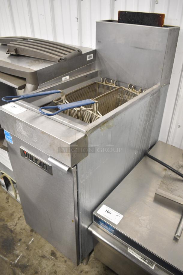 Vulcan 1VEG35M-1 Stainless Steel Commercial Floor Style Natural Gas Powered Deep Fat Fryer w/ 2 Metal Fry Baskets. 70,000 BTU. - Image 3 of 7