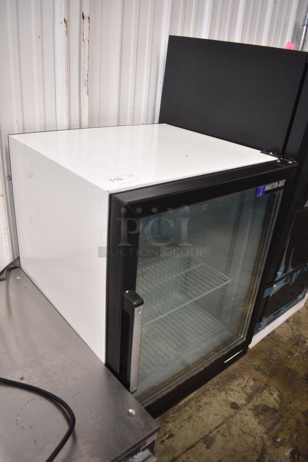 Master Bilt MBCTM4 Metal Commercial Mini Cooler Merchandiser. 115 Volts, 1 Phase. Tested and Working! - Image 2 of 7