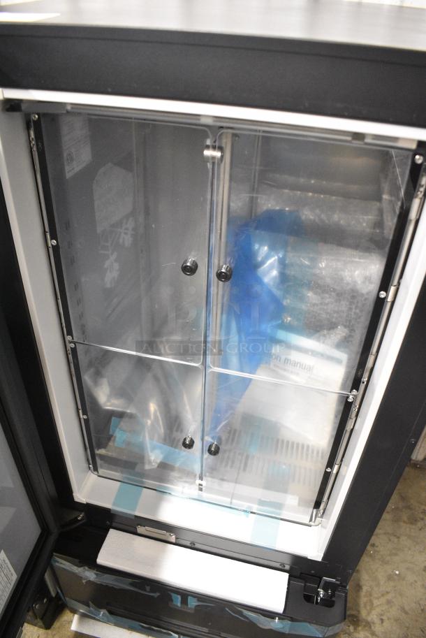 BRAND NEW SCRATCH AND DENT! Lumilinna ICE-SC40BXIWU Metal Commercial Single Door Beverage Cooler Crystallizer / Slush Cooler. 115 Volts, 1 Phase. Tested and Working! - Image 4 of 8