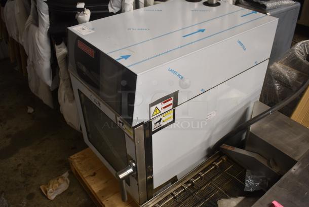 BRAND NEW SCRATCH AND DENT! Blodgett BLCT6E/CSII CPE 1.06 HE1 Stainless Steel Commercial Electric Powered Combi Convection Oven w/ View Through Door and Metal Oven Racks. Comes w/ Stacking Kit! 440/480 Volts, 3 Phase. - Image 2 of 7