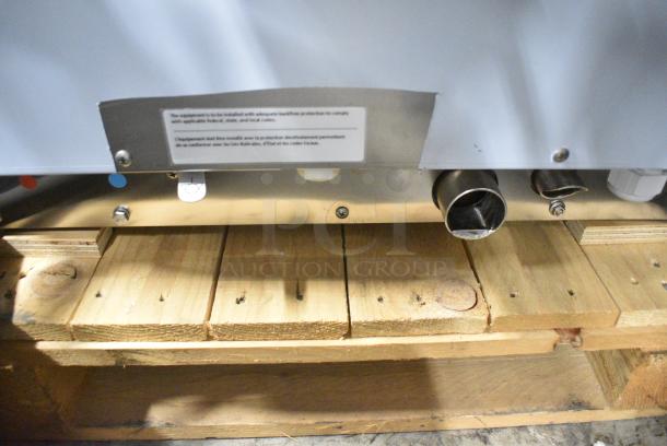 BRAND NEW SCRATCH AND DENT! Blodgett BLCT6E/CSII CPE 1.06 HE1 Stainless Steel Commercial Electric Powered Combi Convection Oven w/ View Through Door and Metal Oven Racks. Comes w/ Stacking Kit! 440/480 Volts, 3 Phase. - Image 7 of 7