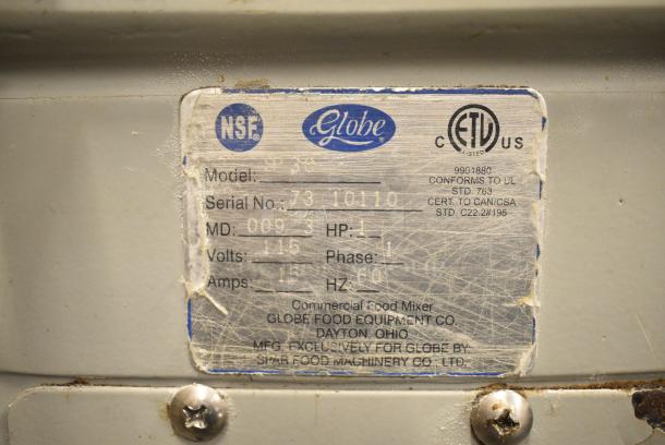 Globe SP30 Metal Commercial Floor Style 30 Quart Planetary Dough Mixer w/ Mixing Bowl, Dough Hook Attachment. 115 Volts, 1 Phase. Tested and Working! - Image 7 of 8