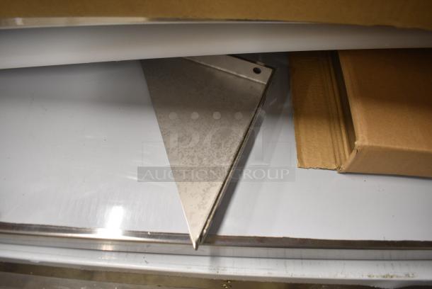 BRAND NEW SCRATCH AND DENT! 2024 ServIt 423EST4WOPBH Four Pan Open Well Electric Steam Table with Partially Enclosed Base. 208/240 Volts, 1 Phase. - Image 6 of 10
