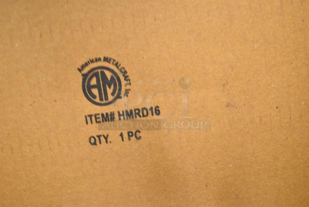 4 BRAND NEW SCRATCH AND DENT! American Metalcraft HMRD16 16 1/4" Round Hammered Stainless Steel Serving Bowl. 4 Times Your Bid! - Image 3 of 3