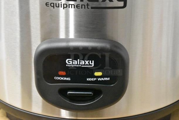 BRAND NEW SCRATCH AND DENT! 2022 Galaxy 177GRCS60 60 Cup (30 Cup Raw) Sealed Electric Rice Cooker / Warmer. 120 Volts, 1 Phase. - Image 4 of 9