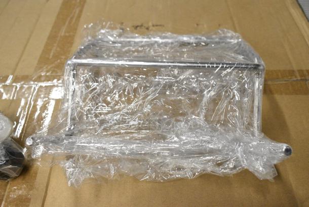 BRAND NEW SCRATCH AND DENT! 2023 Avantco 177PC201 Stainless Steel Commercial Countertop Electric Powered Pasta Cooker. 208/240 Volts, 1 Phase. - Image 4 of 11