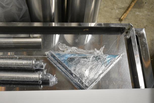 BRAND NEW SCRATCH AND DENT! 2024 Avantco 177STE3S Stainless Steel Three Pan Open Well Electric Steam Table with Undershelf. 120 Volts, 1 Phase. Tested and Working! - Image 4 of 14