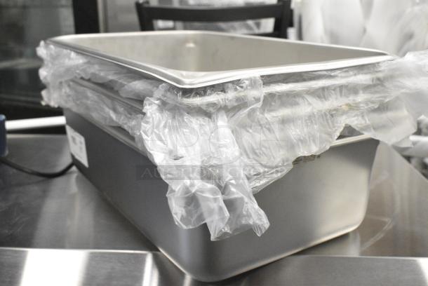 5 BRAND NEW SCRATCH AND DENT! 24711622 Vigor Full Size 6" Deep Anti-Jam Stainless Steel Steam Table / Hotel Pan - 22 Gauge. 5 Times Your Bid! - Image 4 of 6