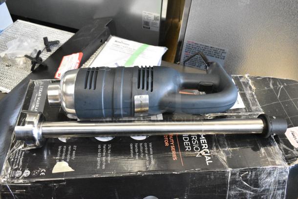 BRAND NEW SCRATCH AND DENT! AvaMix 928IBHD21 21" Heavy-Duty Variable Speed Immersion Blender - 1 1/4 hp. 120 Volts, 1 Phase. Tested and Working! - Image 3 of 8