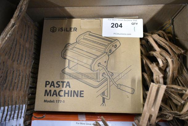 BRAND NEW SCRATCH AND DENT! Isiler 177-1 Metal Pasta Machine. - Image 1 of 3
