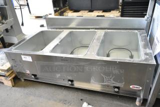 BRAND NEW SCRATCH AND DENT! Eagle DHT3-240 Stainless Steel Commercial 3 Bay Steam Table. 240 Volts, 1 Phase.