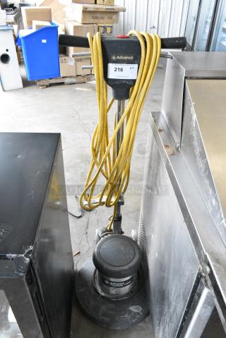 Niilfisk Advance 56107001 Floor Cleaner. 120 Volts, 1 Phase. Tested and Working!