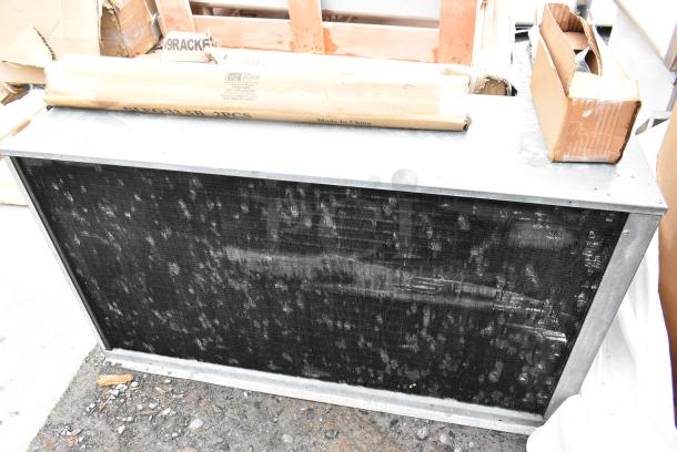 Metal Condenser. Goes GREAT with Lot 150! - Image 1 of 4