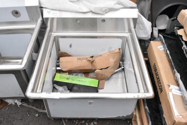 BRAND NEW SCRATCH AND DENT! Steelton 522CS12424 29 1/2" 18-Gauge Stainless Steel One Compartment Commercial Sink without Drainboard - 24" x 24" x 12" Bowl. - Image 2 of 5