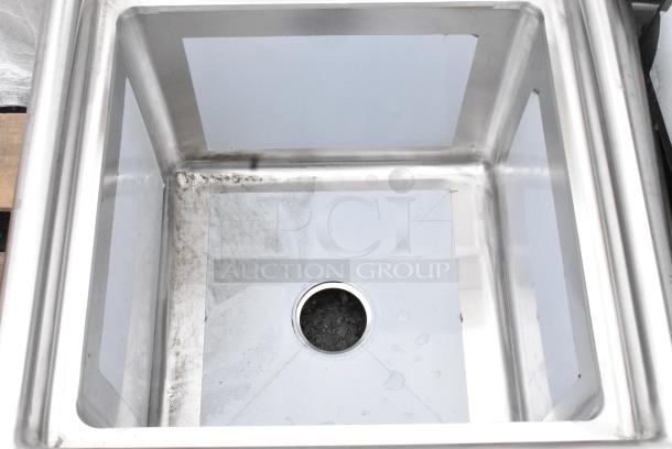 BRAND NEW SCRATCH AND DENT! Regency 600S11818 Stainless Steel Single Bay Sink. No Legs. - Image 4 of 5