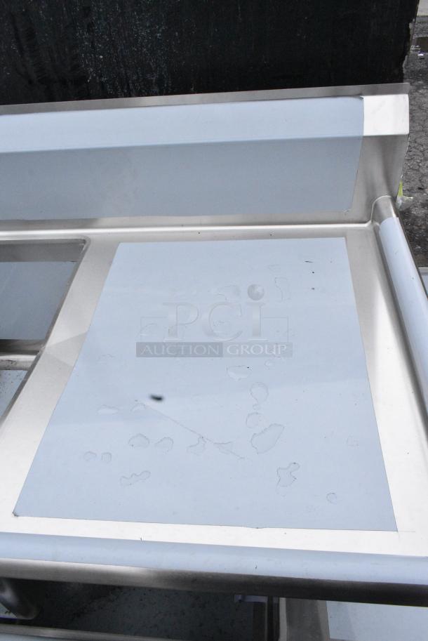 BRAND NEW SCRATCH AND DENT! Regency 600S31824224 16 Gauge Stainless Steel Three Compartment Commercial Sink with Galvanized Steel Legs and 2 Drainboards. - Image 3 of 8