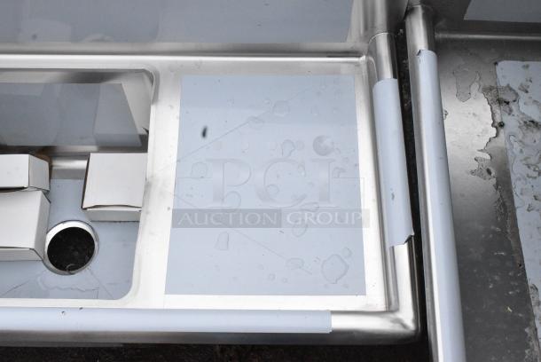 BRAND NEW SCRATCH AND DENT! Regency 600S31515215 Stainless Steel Three Compartment Commercial Sink with Galvanized Steel Legs and 2 Drainboards. - Image 3 of 8