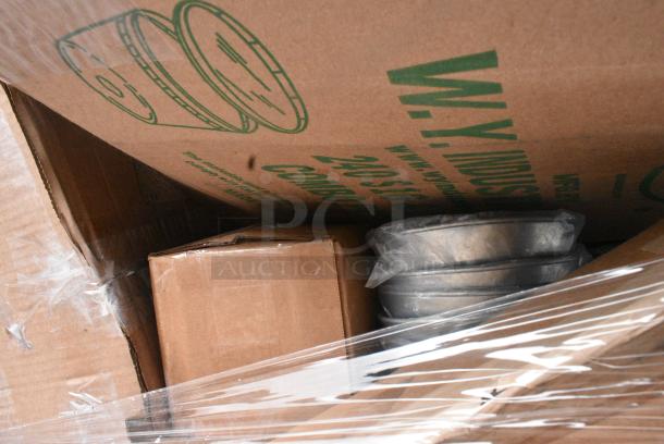 24 BRAND NEW SCRATCH AND DENT! Items Including 176IB200 Baker's Lane 12.6 Gallon / 200 Cup Shelf Ingredient Bin with Flip Lid, Label Sheet, and Scoop, Libbey 3282VCP37 Cidra 13 oz. Customizable Rocks / Double Old Fashioned Glass, 456302 Carlisle 2.9 oz. White SAN Plastic Creamer - 36/Case, 164TS1800 Lancaster Table & Seating 18" Cast Iron Table Base Spider. 24 Times Your Bid! May Be Missing Pieces. - Image 13 of 14